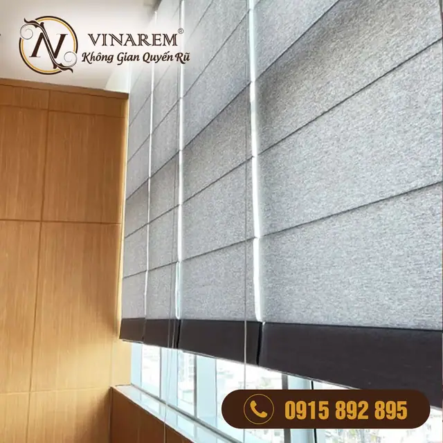 Rèm roman màu trắng cho cửa sổ phòng khách BTK20