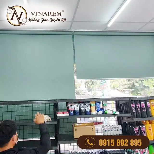 Rèm cuốn cửa sổ màu xanh lá cây – Cửa hàng VP22