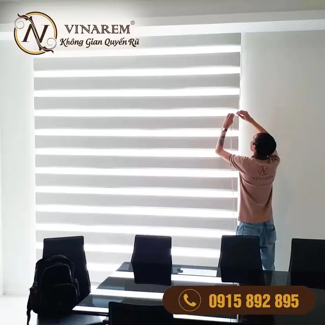 Công trình rèm cầu vồng cho cửa sổ văn phòng VP02