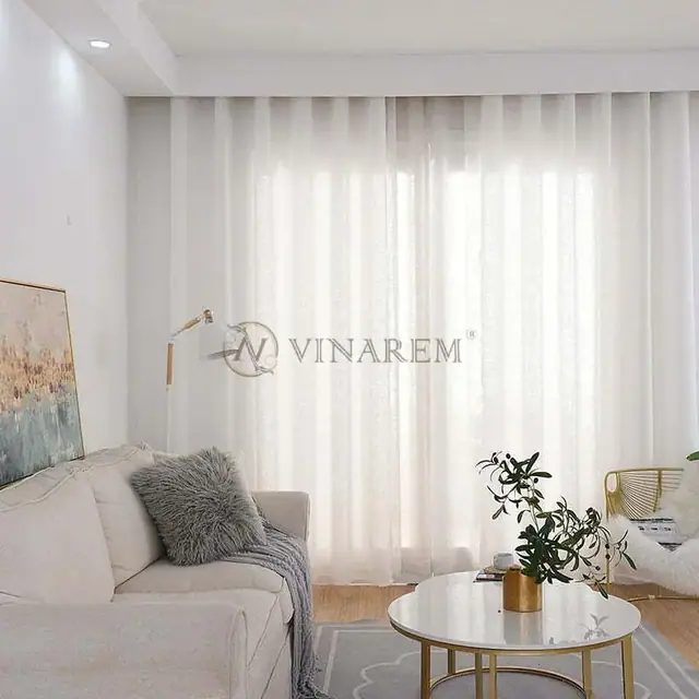 Rèm voan màu trắng cho phòng khách căn hộ CCK06