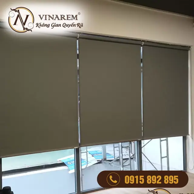Rèm cuốn cửa sổ hiện đại – Quán cà phê NH19