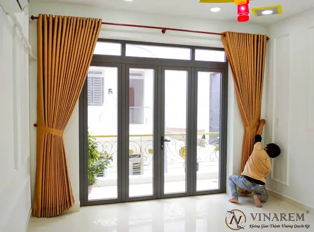 Cách Chọn Màu Rèm Cửa Phòng Khách Thẩm Mỹ Và Sang Trọng