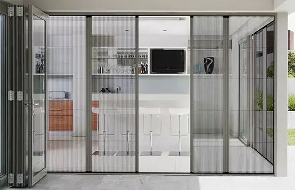 Các mẫu cửa lưới chống muỗi nên sử dụng cho gia đình