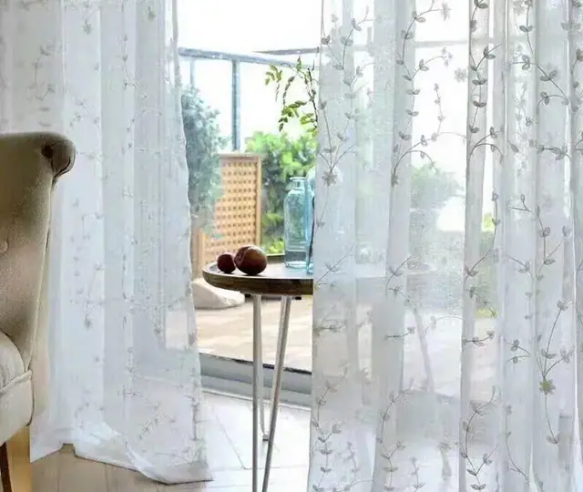 Rèm Cửa Trang Trí Lớp Mầm Non Theo 4 Mùa Trong Năm