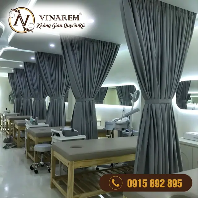 Rèm ngăn giường cho spa HALAVU tại Quận 1 Sài Gòn