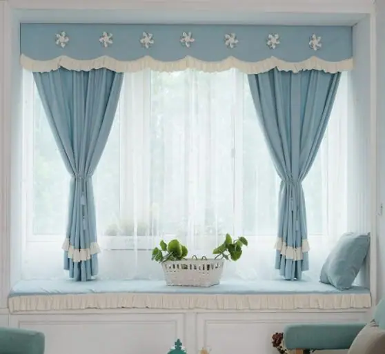 rèm cửa sổ cho bé