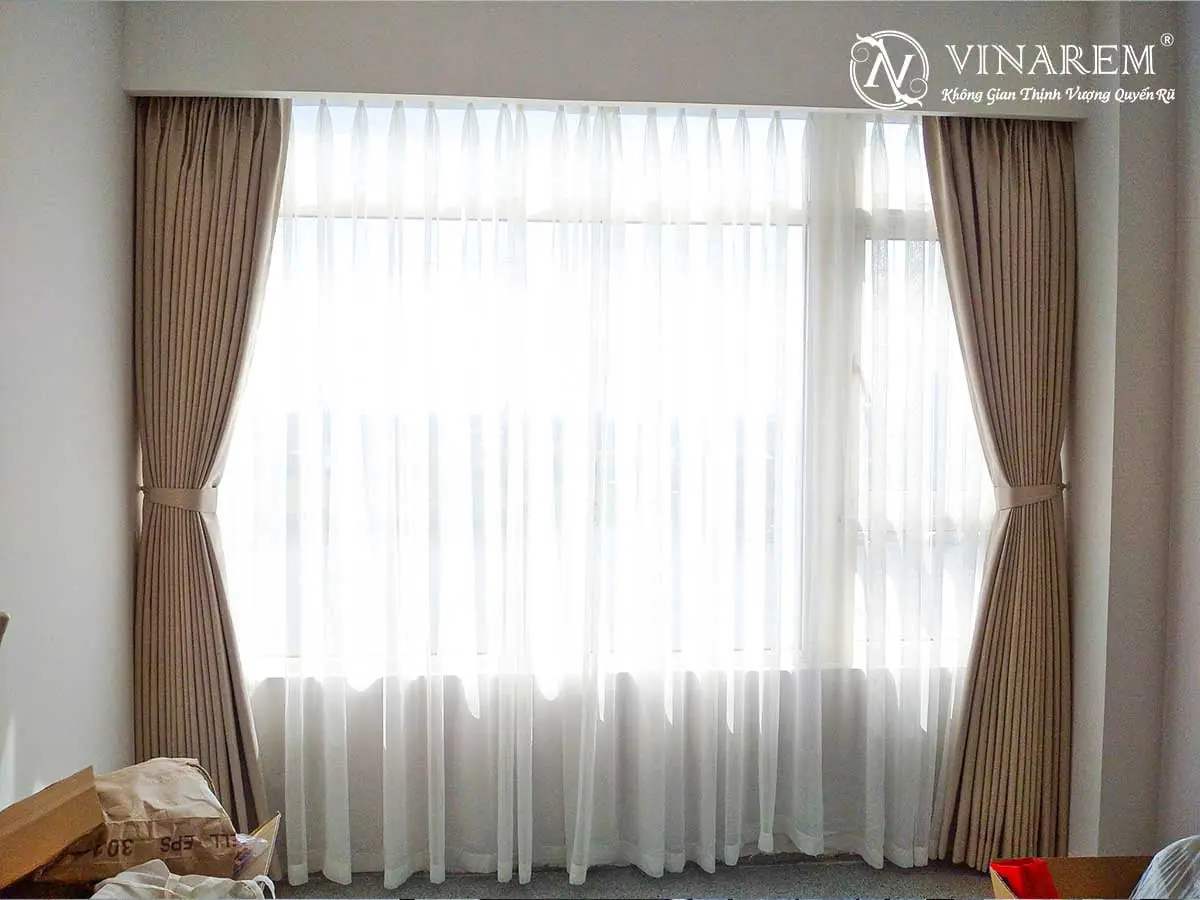 rem vai 2 lop VINAREM 93
