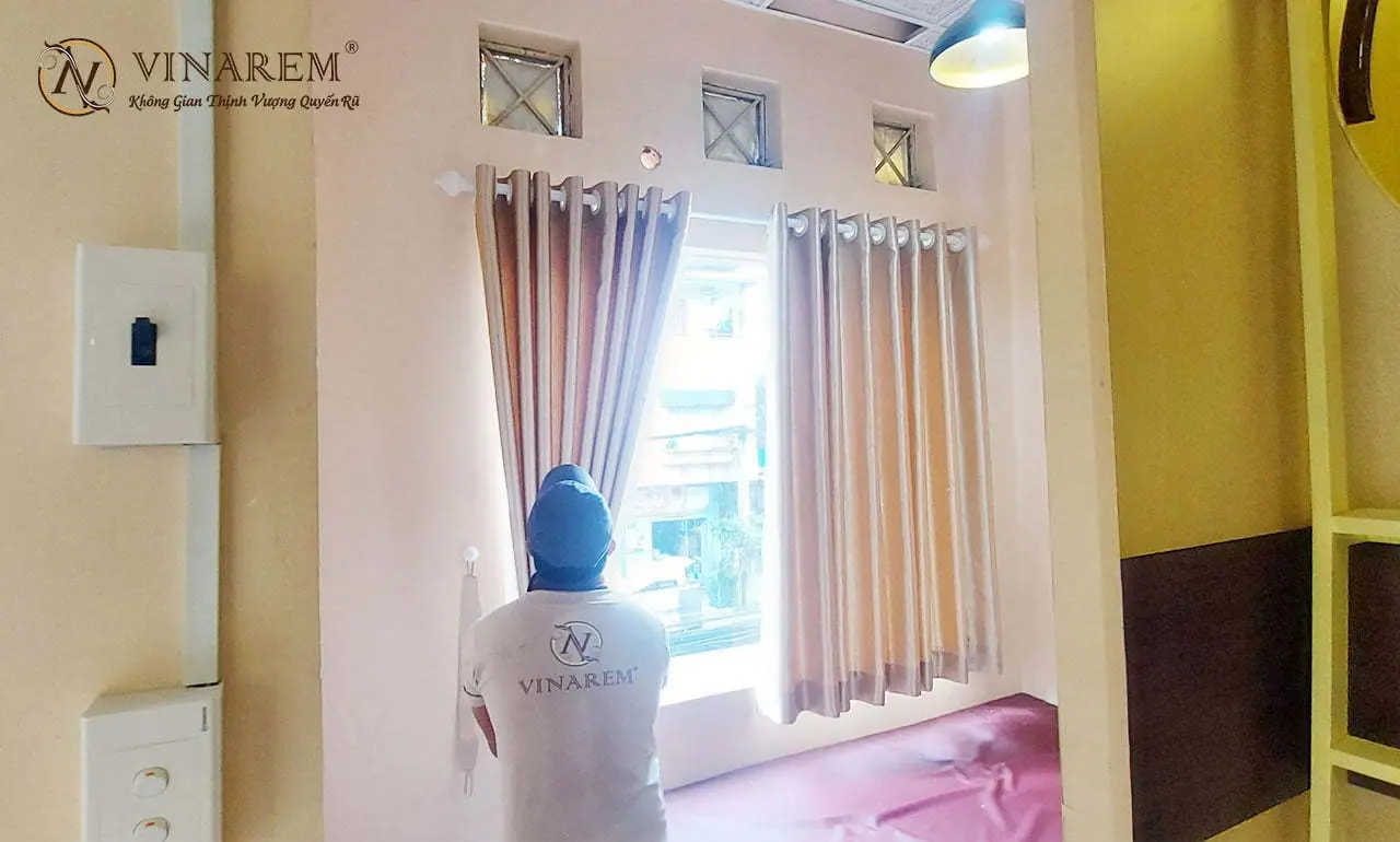 rem vsi 1 lop mau vang