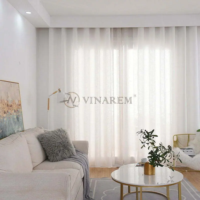 Rèm voan màu trắng cho phòng khách căn hộ CCK06