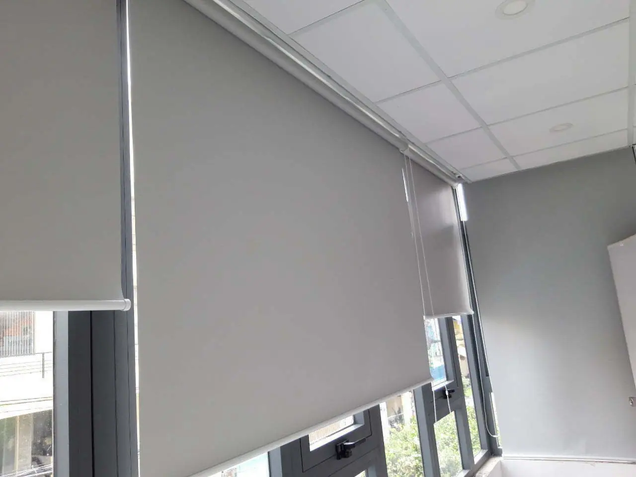 Rèm cuốn cửa sổ