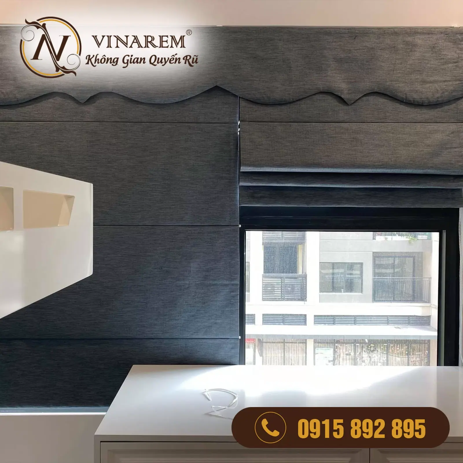 Rèm roman cửa sổ màu xám đen cho phòng khách BTK19