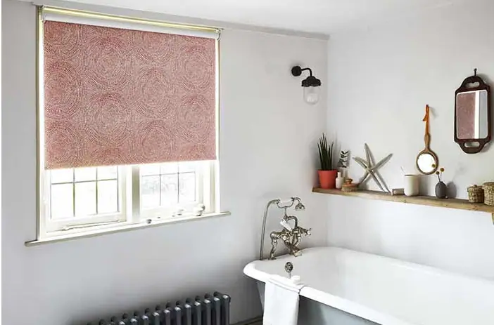 Rèm cửa sổ đẹp hiện đại cho phòng tắm
