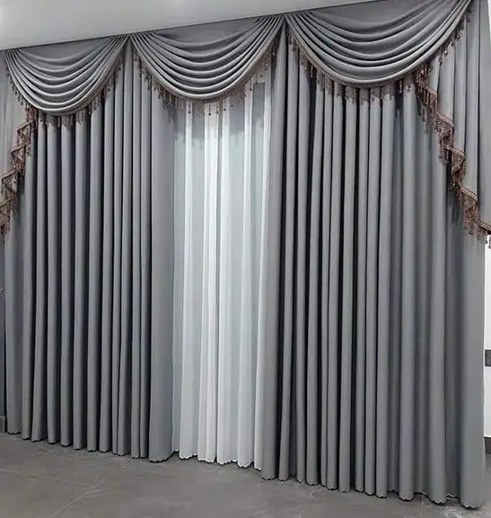 Rèm cửa phong cách tân cổ điển màu ghi