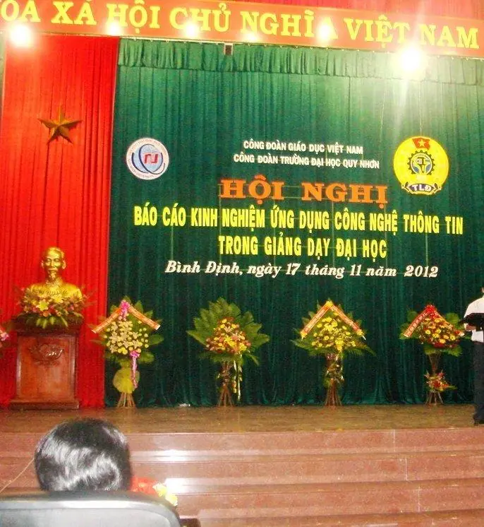 rèm hội trường