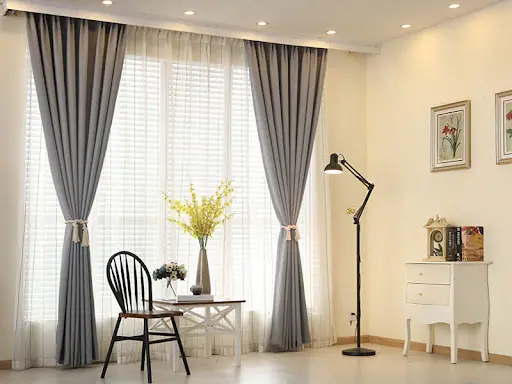 rèm một lớp mỏng