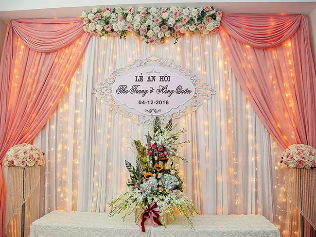 rèm voan trang trí lễ cưới