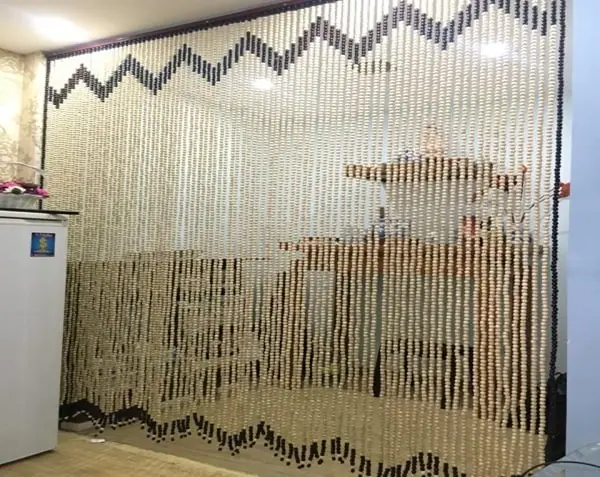 Cách chọn rèm hạt nhựa phong thủy mang đến điều may mắn tiền tài