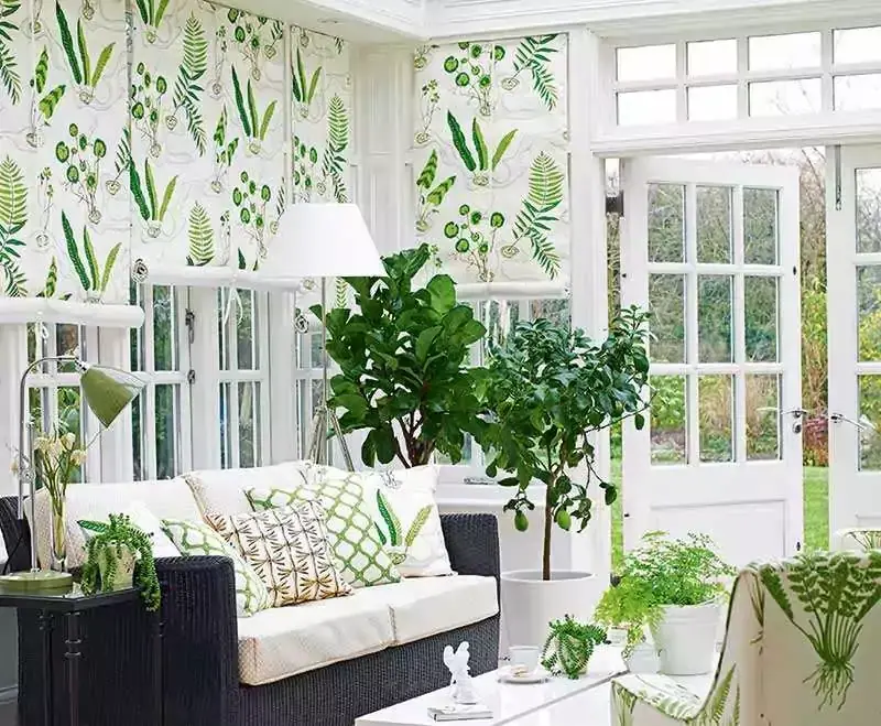 cách trang trí rèm cửa bằng rèm roman