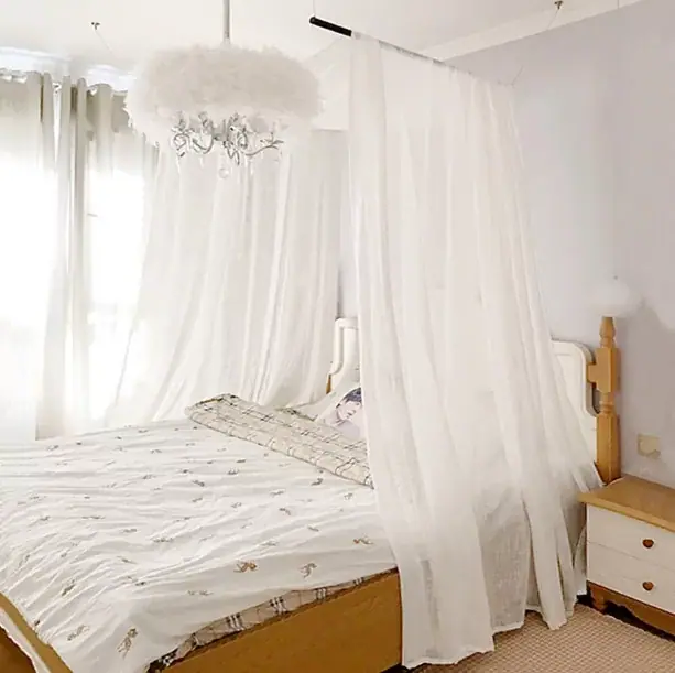 rèm vải voan khung giường ngủ