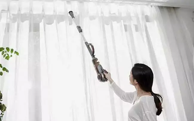 vệ sinh rèm cửa