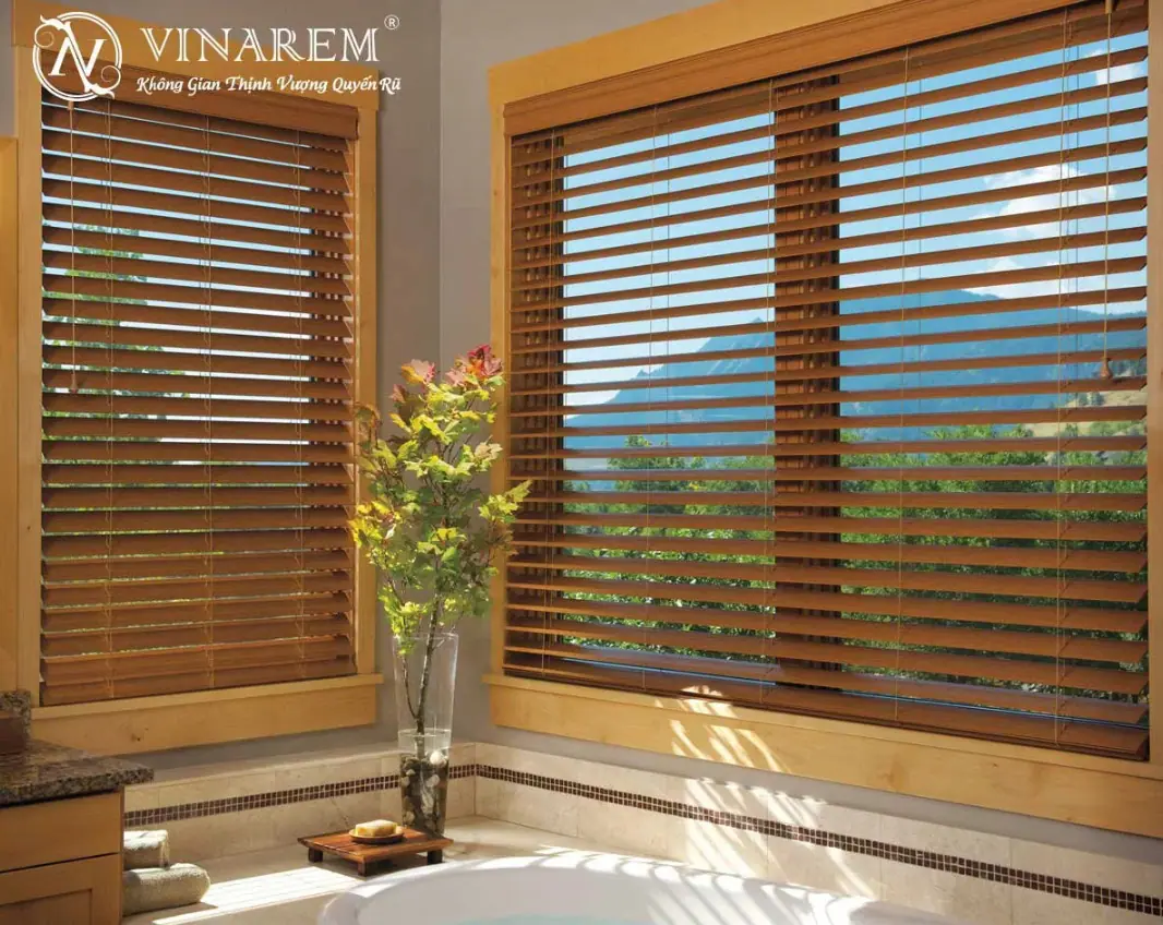 Rèm sáo gỗ - Rèm cửa chung cư thân thiện môi trường
