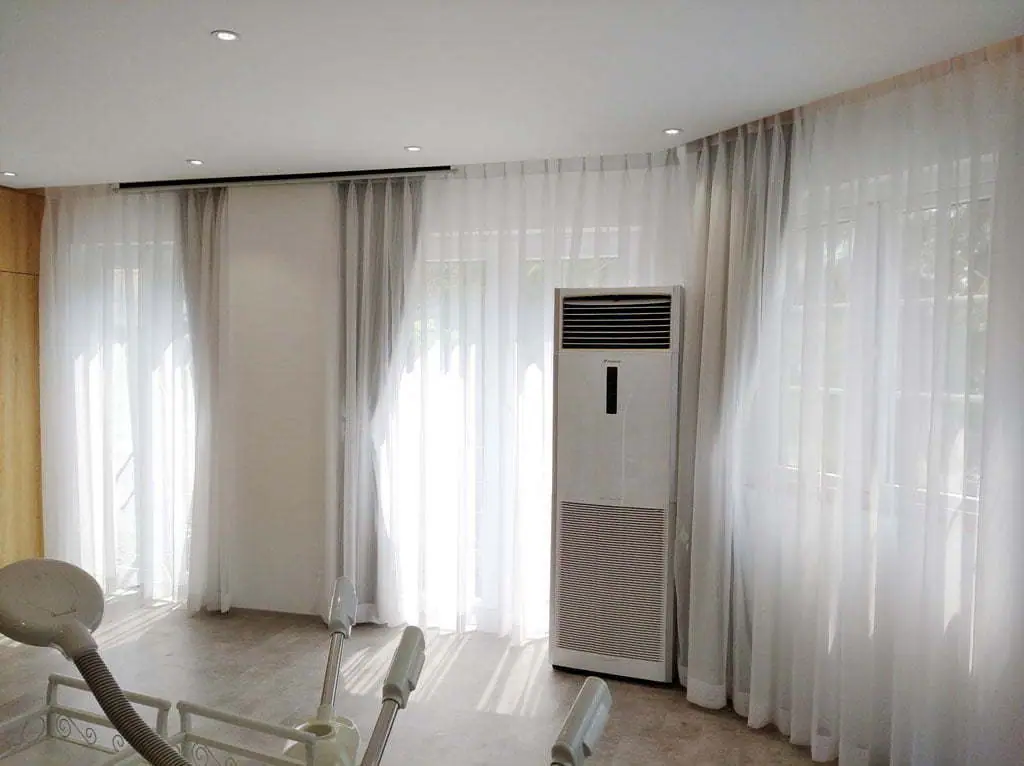 Rèm vải cửa sổ hai lớp màu ghi cho phòng khách