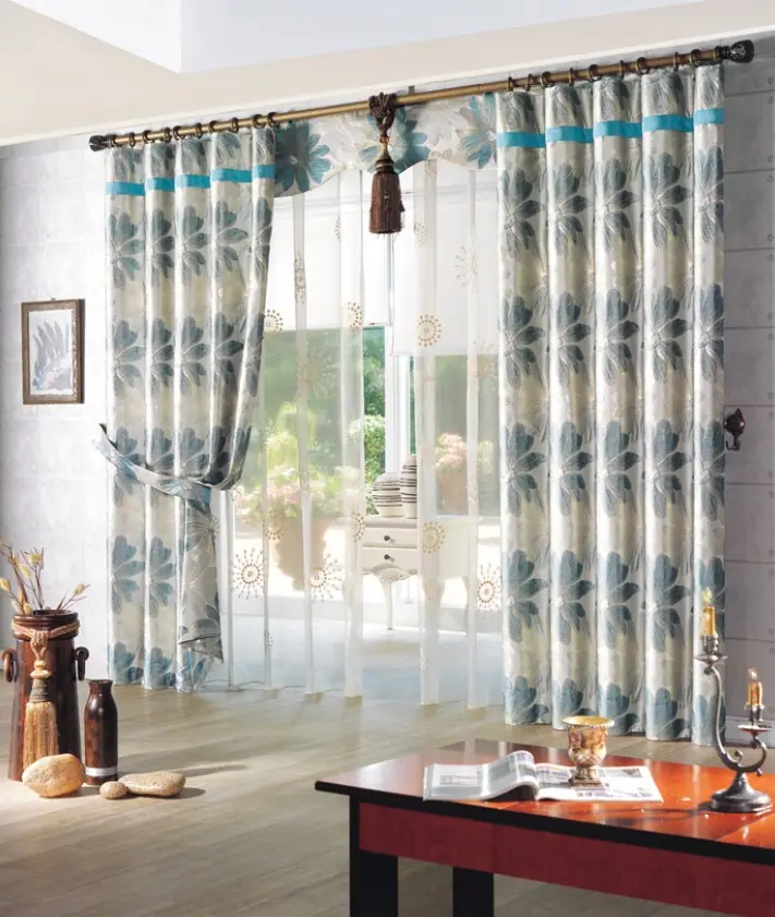 Rèm 2 lớp có hoa văn đơn giản