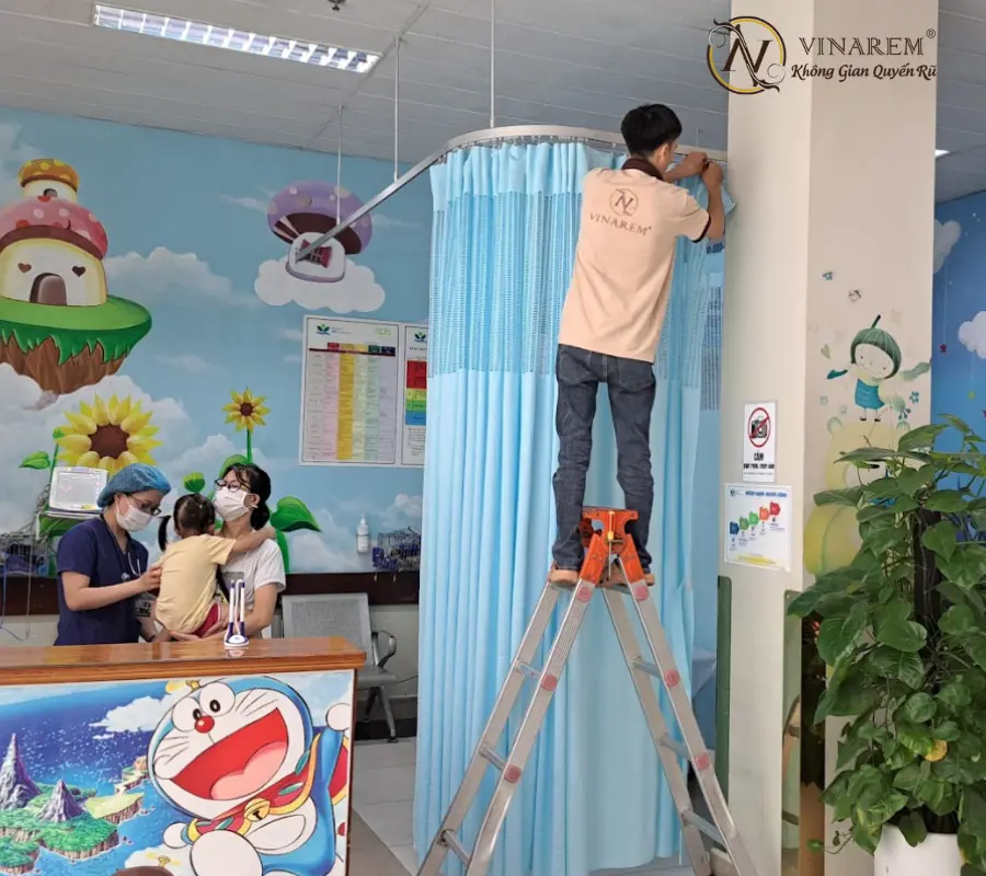 Rèm bệnh viện là gì?