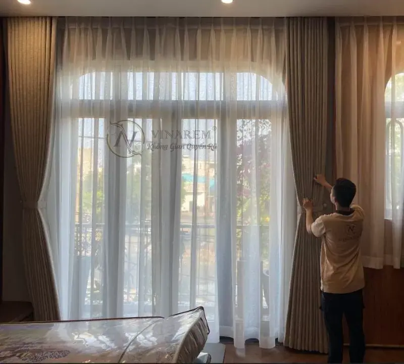 rem cua cho nguoi menh hoa vinarem.com jpg