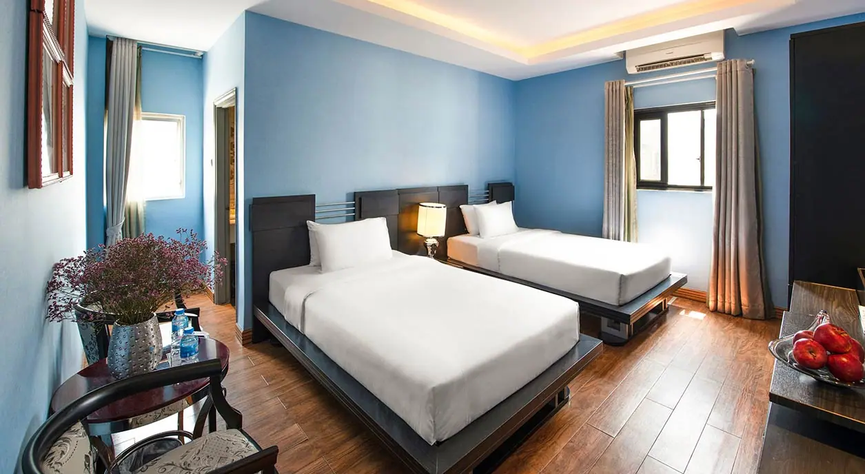 aem hotels 2